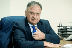 Ivanić žestoko opleo po Dodiku zbog zlatne ikone