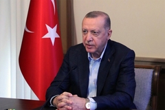 Erdoanu naglo pozlilo (VIDEO)