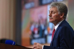 Peskov: Makronove tvrdnje apsurdne