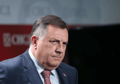 Dodik: Republika srpska ostaje privržena vojnoj neutralnosti