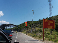 Pojačan saobraćaj prema Crnoj Gori i Hrvatskoj