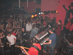 ZA KORONA ŽURKE DAJU I DO 500 EVRA “Ljudi ne prijavljuju ni nasilje u porodici, teško očekivati da će ‘tužakati’ zbog zabave