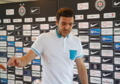 SUZE NA OPROŠTAJU Stojković napustio Partizan