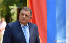 Dodik: Povlačenje Inckove odluke uslov za povratak u zajedničke institucije