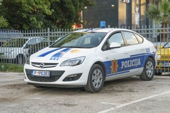Abazović o hapšenju u Crnoj Gori: Uzdrman narko kartel u policiji
