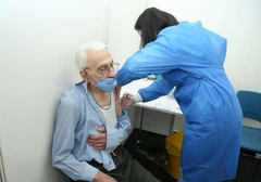 SPORA IMUNIZACIJA U FBiH samo 25 odsto osoba starijih od 60 godina potpuno vakcinisano protiv korone