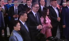 Financial Times : Sijev ekscentrični put u Evropu, traži pukotine u EU i NATO-u