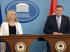 Velika Britanija uvela sankcije Miloradu Dodiku i Željki Cvijanović