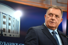 Dodik poziva poslanike da odbiju budžet BiH: To bi išlo sve na teret prihoda RS