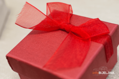 Jeste li praznovjerni: Ova četiri poklona navodno donose nesreću