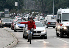 BEZ OBZIRA NA USLOVE: Od sutra obavezna zimska oprema