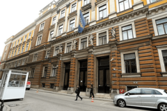 BEBU BACILA U KONTEJNER Sud usvojio žalbu, MAJCI USLOVNA KAZNA za pokušaj čedomorstva