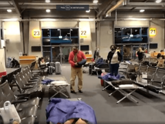 Haos zbog njemačkih mjera - putnicima donose krevete na aerodrome