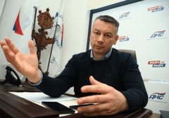 POMOĆ IZ SRBIJE DOBRODOŠLA Nešić pozvao političare da se ne "prepucavaju" oko vakcina
