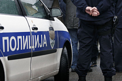 Pronađeni molotovljevi kokteli na splavu u Beogradu