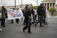 Štrajk paralisao grčke luke, aerodrome i željeznicu