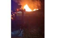 U sudaru automobila i traktora dvije osobe poginule, tri povrijeđene