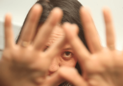 MANIJAK IZ NJEMAČKE DOLIJAO POLICIJI Dopisivao se sa djevojkom (18), pa je SILOVAO kada je došao u BiH