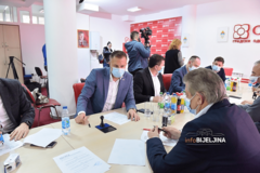 POTPISAN SPORAZUM U BIJELJINI Osvojili smo 80 odsto za skupštinu, a izgubili za gradonačelnika (FOTO)