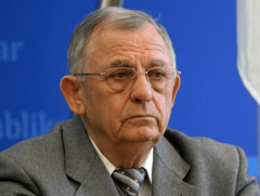 IZGUBIO BITKU SA KORONOM Preminuo predsjednik Udruženja penzionera Rade Rakulj