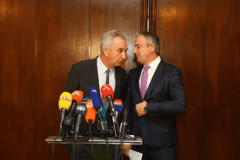 Opozicija još nije prelomila o DNS-u