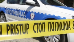 Poginuo osamnestogodišnji mladić: Auto sletilo sa puta iz zasada nepoznatih razloga