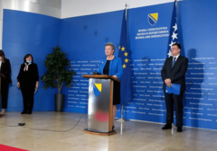 MIGRANTSKA KRIZA U BIH Johanson: Osobama bez prava na azil omogućiti povratak u zemlje porijekla