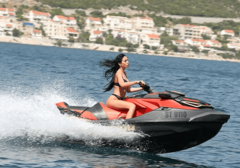 Uživa se i na PLUS 40: Počela turistička sezona u Neumu, paklene vrućine ne smetaju