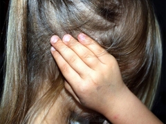 Hapšenje zbog zapuštanja djeteta u Laktašima