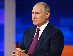 Putin čestitao Dan pobjede Rusima i Ukrajincima: "To je naša zajednička dužnost"