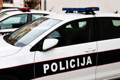 Razrednik djevojčice, osumnjičen da je zloupotrijebio svoj položaj