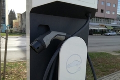 POPUST NA HIBRIDE BiH ukida carinu na uvoz električnih vozila