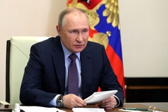 Putin uveo kazne za izjednačavanje Sovjeta i nacista