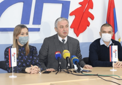 „IZBORE U DOBOJU TREBA PONOVITI“ Borenović poručio nadležnima da procesuiraju odgovorne za IZBORNU MANIPULACIJU