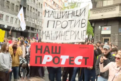 Studenti u blokadi potvrdili da ostaju ispred RTS-a