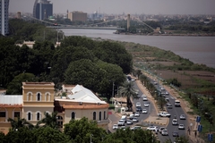 Vojni udar u Sudanu, premijer u kućnom pritvoru