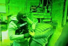 PREDUZETNIK PREPOZNAO LAŽNE POLICAJCE Tukli ga i oteli mu 100.000 EVRA i skupocjeni sat