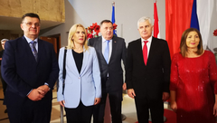 Čoviću na božićni prijem stigli Dodik, Cvijanović,Tegeltija...