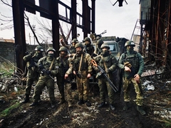 UŽIVO /VIDEO/ Eliminisani strani plaćenici; SAD i Rusija razmjena zatvorenika; Eksplozije na aerodromu; Borbe kod Soledara! Bahmut