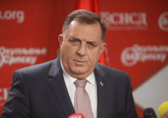 POD STALNIM NADZOROM KONZILIJUMA Zdravstveno stanje Dodika stabilno i nepromijenjeno