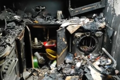POŽAR IZAZVAO LAPTOP: Vatra progutala nekoliko stanova, stanari OČAJNI! (FOTO)