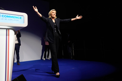 Le Pen: Makronov tabor skoro potpuno uništen