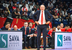 Zvezda smijenila Duška Ivanovića