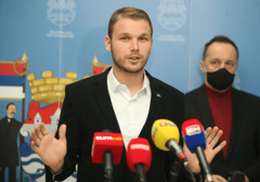 KO PRATI GRADONAČELNIKA Stanivuković tvrdi da dvije nepoznate osobe špijuniraju svaki njegov korak
