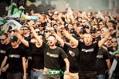 OPSADNO STANJE U BANJALUCI: Policija prebacuje navijače iz Mađarske (VIDEO)