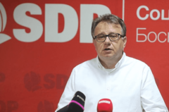 LIDER SDP BIH U IZOLACIJI Nermin Nikšić zaražen virusom korona