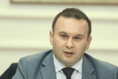 ĆOSIĆ PORUČUJE “Izmjene Zakona o lokalnoj upravi i samoupravi polovinom naredne godine”