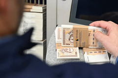 Prosječna plata u oktobru 1.415 KM, najveće zarade u finansijskom sektoru