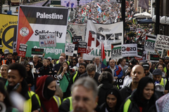 Na skupu podrške Palestincima u Londonu 100.000 ljudi
