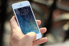 Apple sljedeće godine predstavlja najskuplji iPhone do sada